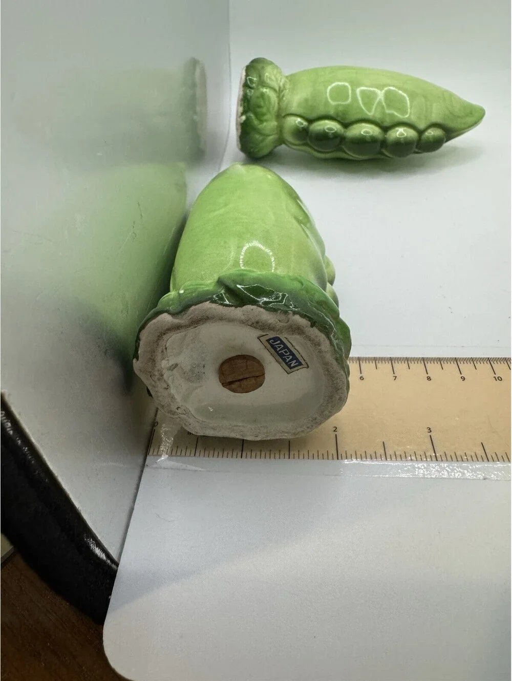 Vintage Pea Pod Salt And Pepper Shakers - Made In Japan With Cork